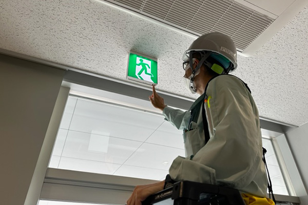 電気設備、空調設備、給排水設備、防災設備の点検・整備